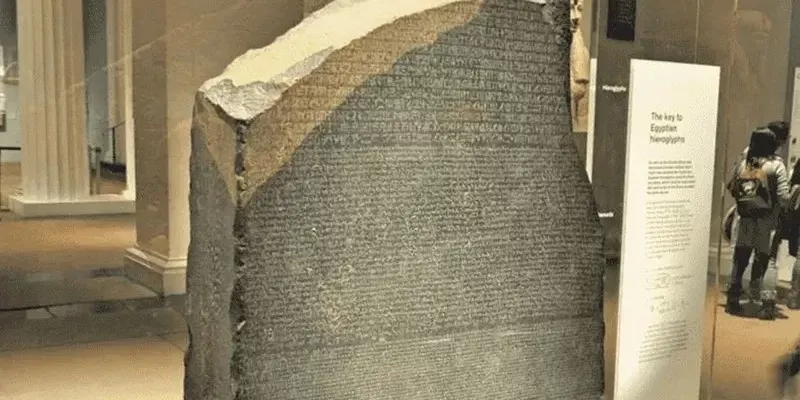 La Vérité Surprenante sur la Pierre de Rosette 